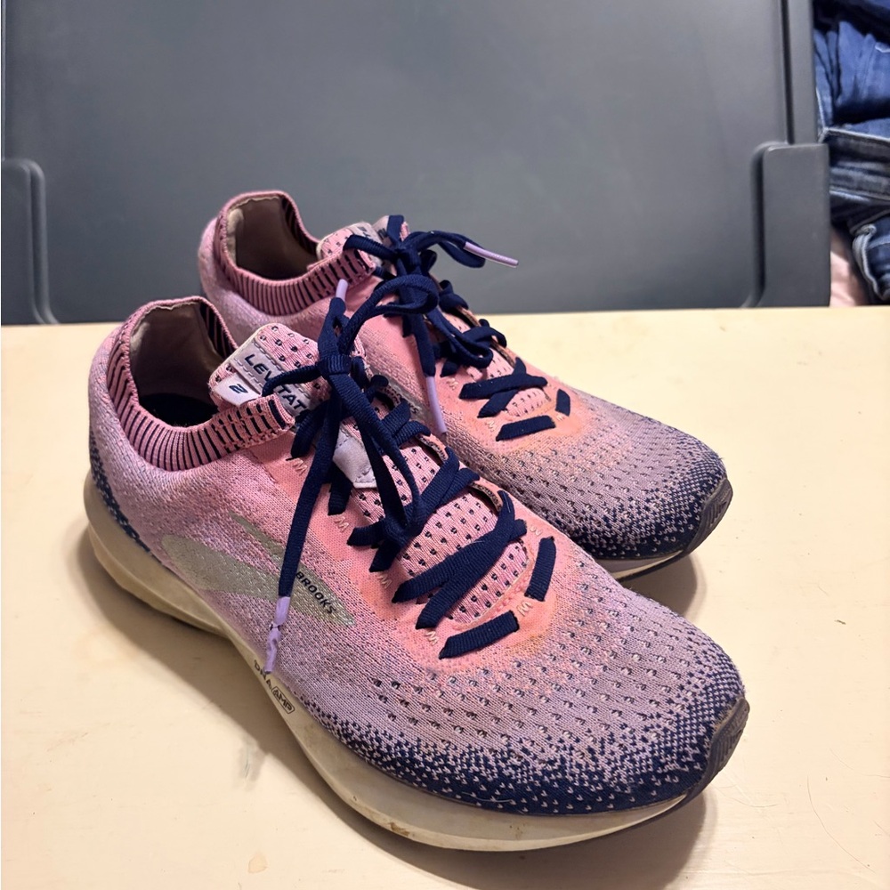Brooks Pink Knit Running Shoes with Navy Accents